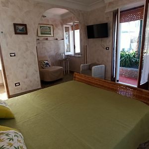 Villa dei fiori B&B